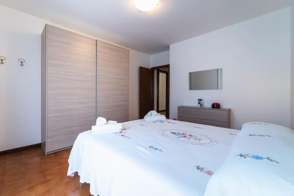 Casa Magnodeno Appartement Lecco Buitenkant foto